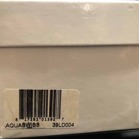 Ladies aqua Swiss watch stainless steel - Picture 5 of 5